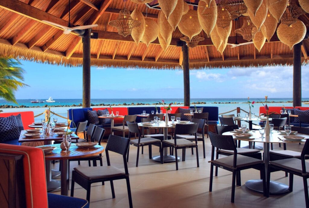 Restaurante Papagayo bar grill no reinassance aruba resort cassino